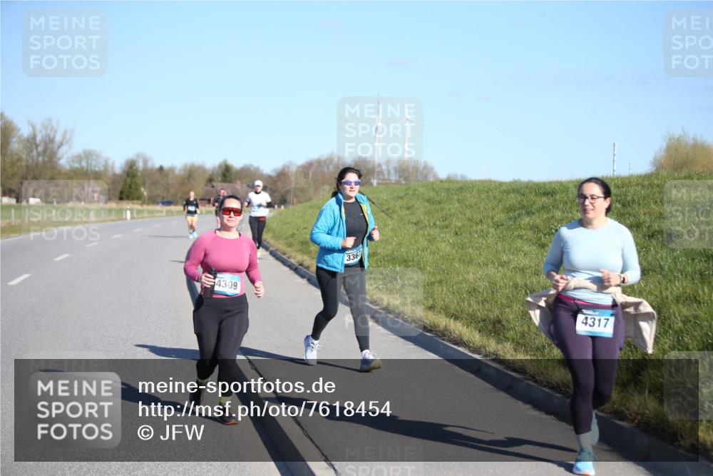 06.04.2025 - 44. Internationalen Wilhelmsburger Insellauf Jannik Wohlers http://msf.ph/oto/7618454 06.04.2025 09:48:24 Laufen 4309, 336, 4317 meine-sportfotos.de