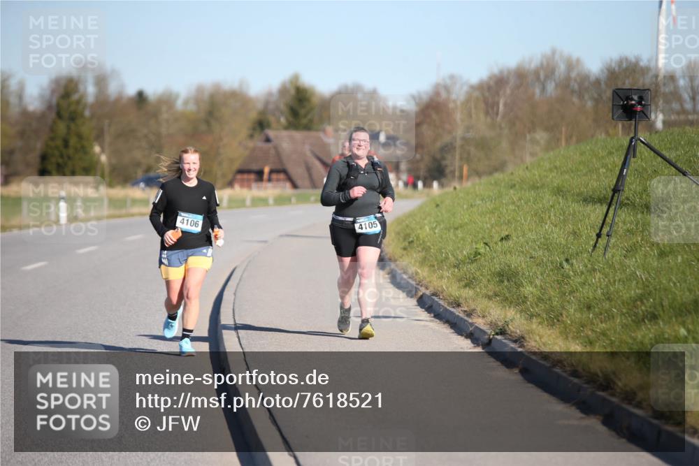 06.04.2025 - 44. Internationalen Wilhelmsburger Insellauf Jannik Wohlers http://msf.ph/oto/7618521 06.04.2025 09:48:34 Laufen 4106, 4105 meine-sportfotos.de