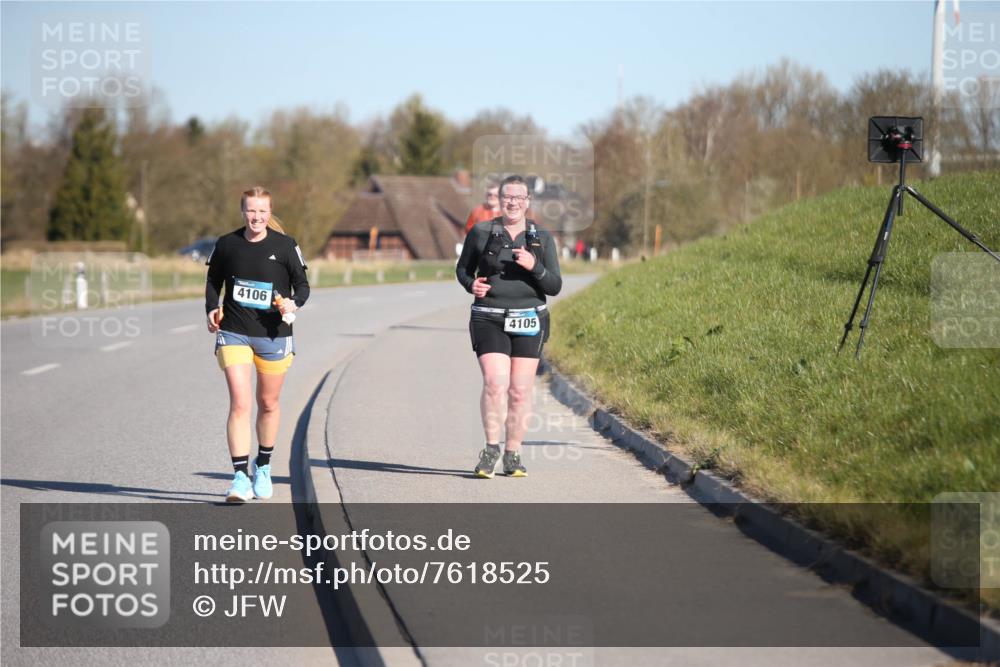 06.04.2025 - 44. Internationalen Wilhelmsburger Insellauf Jannik Wohlers http://msf.ph/oto/7618525 06.04.2025 09:48:34 Laufen 4106, 4105 meine-sportfotos.de