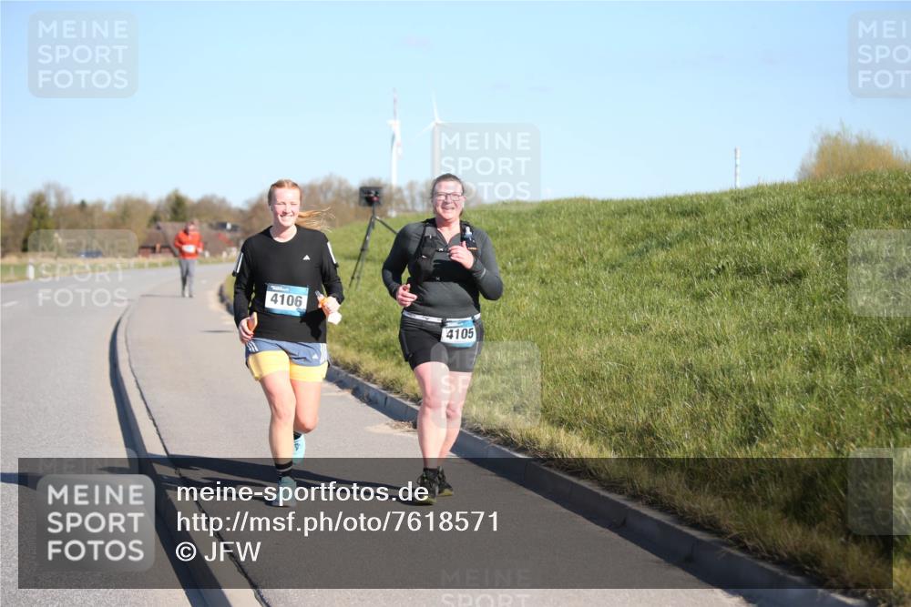 06.04.2025 - 44. Internationalen Wilhelmsburger Insellauf Jannik Wohlers http://msf.ph/oto/7618571 06.04.2025 09:48:40 Laufen 4106, 4105 meine-sportfotos.de