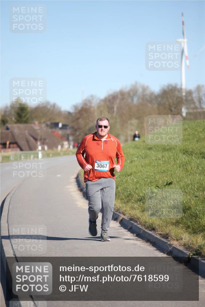 06.04.2025 - 44. Internationalen Wilhelmsburger Insellauf Jannik Wohlers http://msf.ph/oto/7618599 06.04.2025 09:48:49 Laufen 3067 meine-sportfotos.de