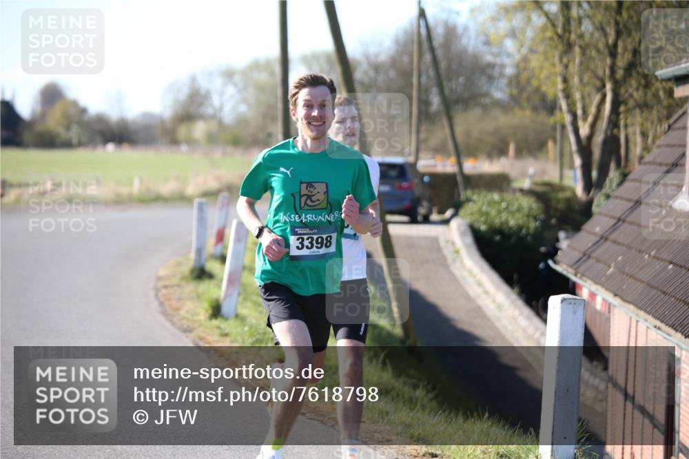 06.04.2025 - 44. Internationalen Wilhelmsburger Insellauf Jannik Wohlers http://msf.ph/oto/7618798 06.04.2025 09:57:01 Laufen 3398 meine-sportfotos.de