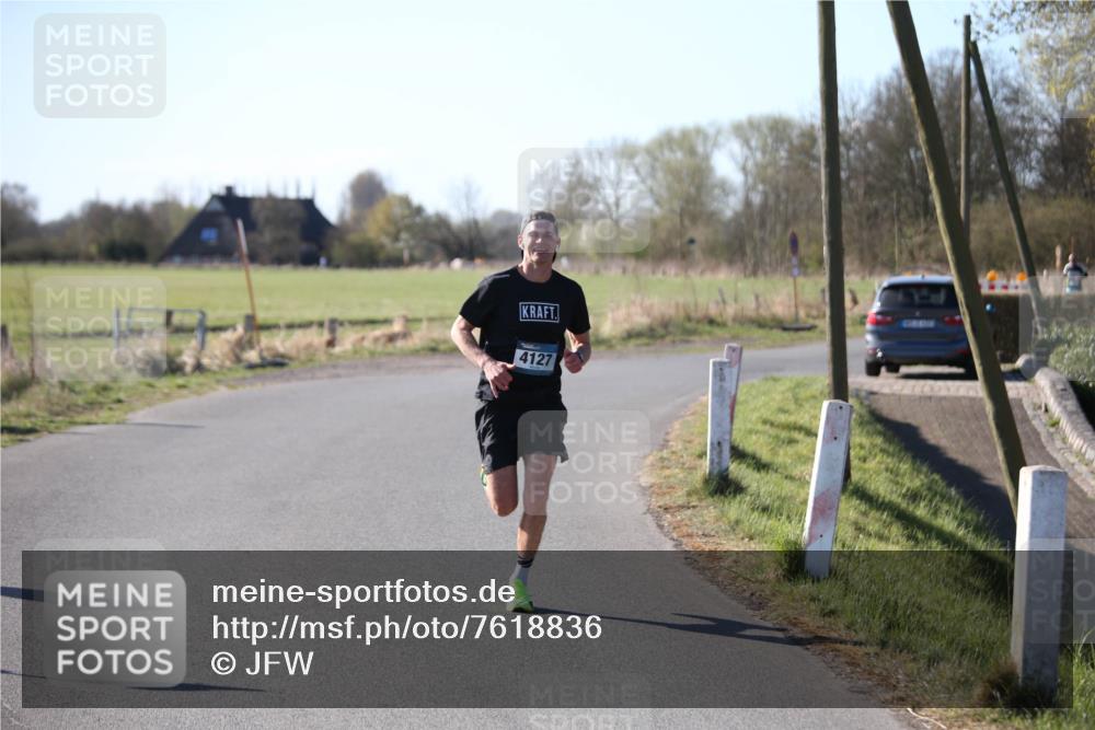 06.04.2025 - 44. Internationalen Wilhelmsburger Insellauf Jannik Wohlers http://msf.ph/oto/7618836 06.04.2025 09:57:35 Laufen 4127 meine-sportfotos.de