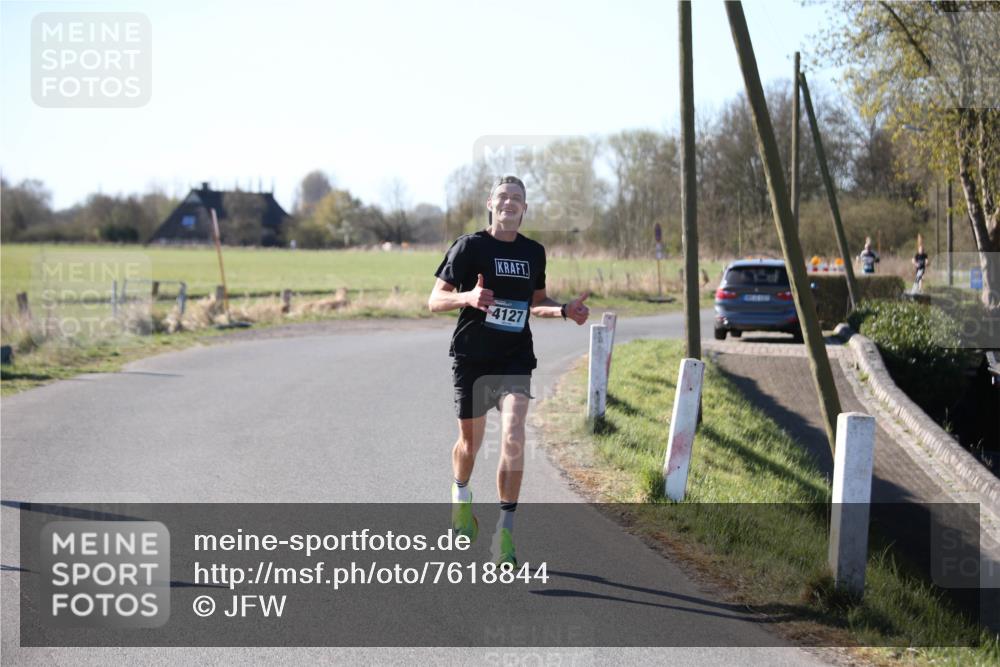 06.04.2025 - 44. Internationalen Wilhelmsburger Insellauf Jannik Wohlers http://msf.ph/oto/7618844 06.04.2025 09:57:35 Laufen 4127 meine-sportfotos.de