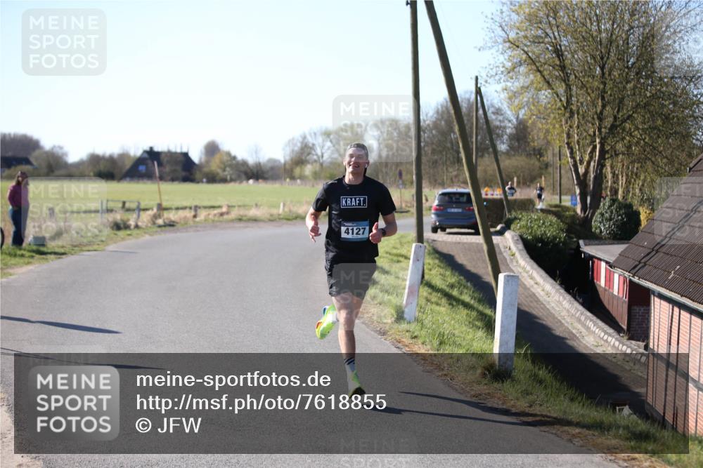 06.04.2025 - 44. Internationalen Wilhelmsburger Insellauf Jannik Wohlers http://msf.ph/oto/7618855 06.04.2025 09:57:36 Laufen 4127 meine-sportfotos.de