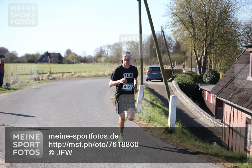 06.04.2025 - 44. Internationalen Wilhelmsburger Insellauf Jannik Wohlers http://msf.ph/oto/7618860 06.04.2025 09:57:36 Laufen 4127 meine-sportfotos.de