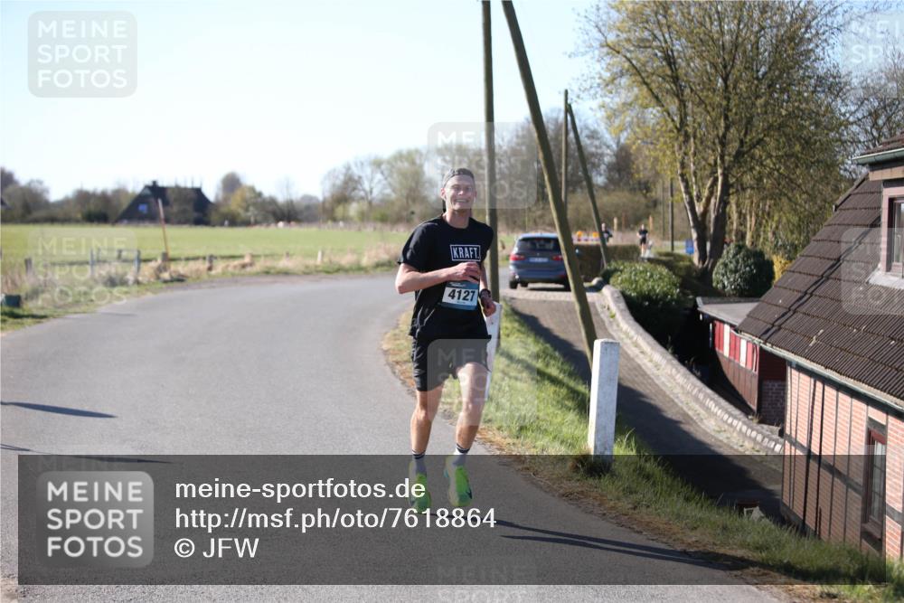 06.04.2025 - 44. Internationalen Wilhelmsburger Insellauf Jannik Wohlers http://msf.ph/oto/7618864 06.04.2025 09:57:36 Laufen 4127 meine-sportfotos.de