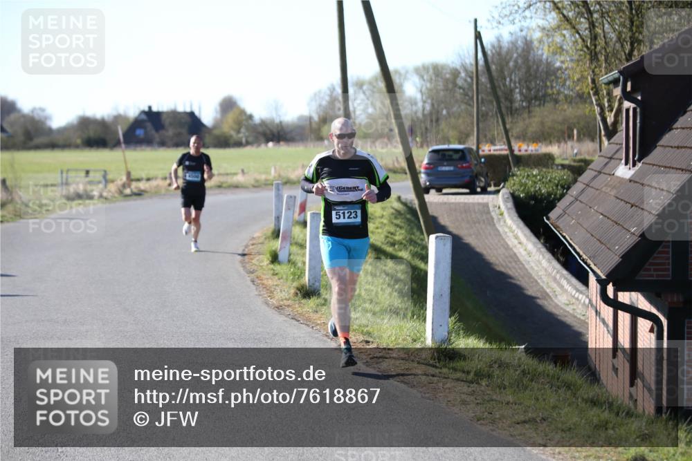 06.04.2025 - 44. Internationalen Wilhelmsburger Insellauf Jannik Wohlers http://msf.ph/oto/7618867 06.04.2025 09:57:54 Laufen 4500, 5123 meine-sportfotos.de