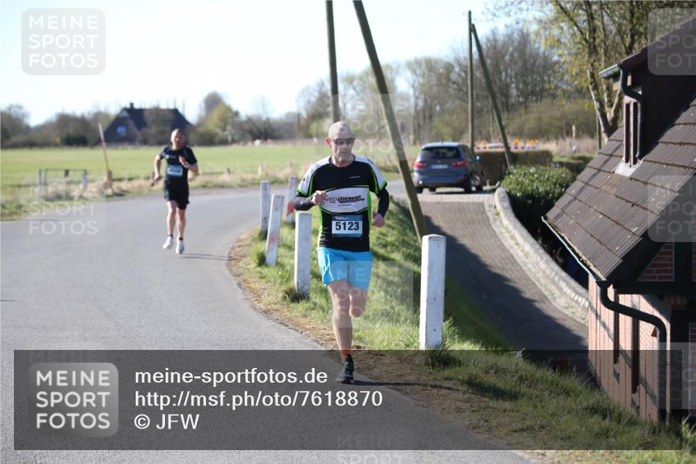 06.04.2025 - 44. Internationalen Wilhelmsburger Insellauf Jannik Wohlers http://msf.ph/oto/7618870 06.04.2025 09:57:54 Laufen 4500, 5123 meine-sportfotos.de