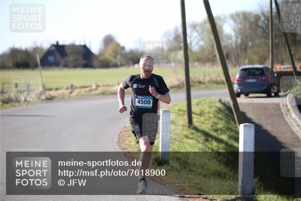 06.04.2025 - 44. Internationalen Wilhelmsburger Insellauf Jannik Wohlers http://msf.ph/oto/7618900 06.04.2025 09:57:56 Laufen 4500 meine-sportfotos.de