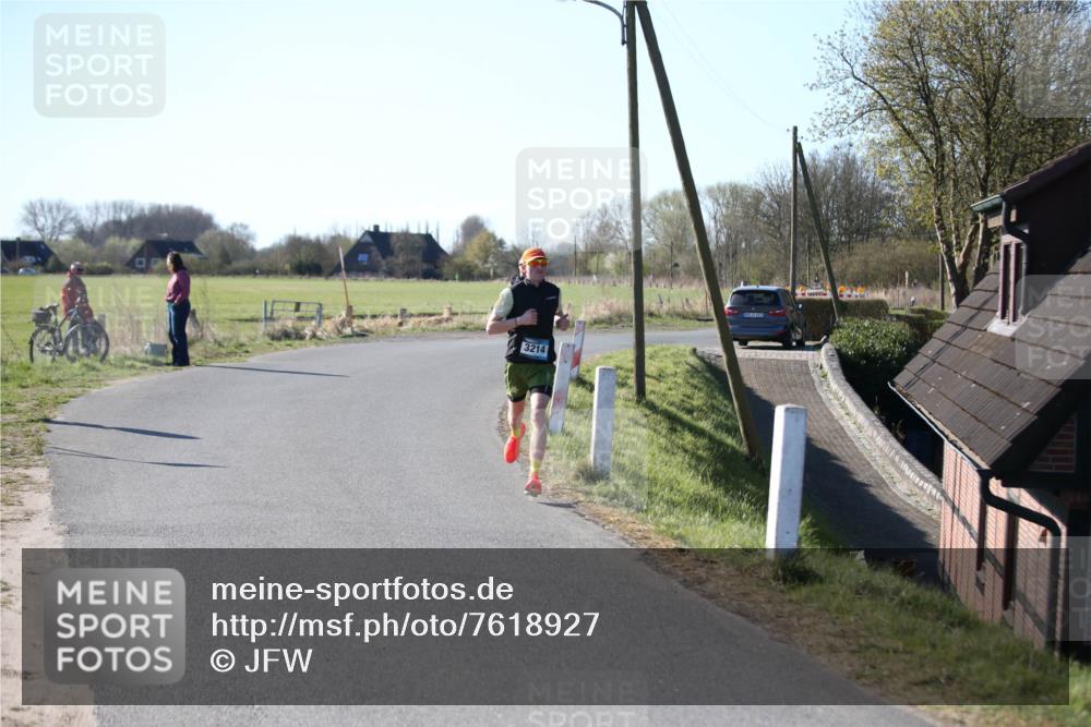 06.04.2025 - 44. Internationalen Wilhelmsburger Insellauf Jannik Wohlers http://msf.ph/oto/7618927 06.04.2025 09:58:56 Laufen 3214 meine-sportfotos.de
