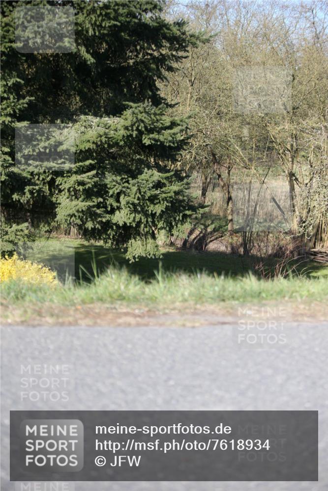 06.04.2025 - 44. Internationalen Wilhelmsburger Insellauf Jannik Wohlers http://msf.ph/oto/7618934 06.04.2025 09:59:07 Laufen  meine-sportfotos.de
