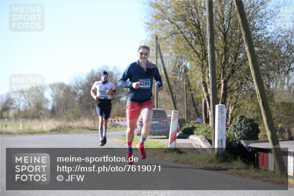 06.04.2025 - 44. Internationalen Wilhelmsburger Insellauf Jannik Wohlers http://msf.ph/oto/7619071 06.04.2025 10:00:31 Laufen 4052, 4285 meine-sportfotos.de