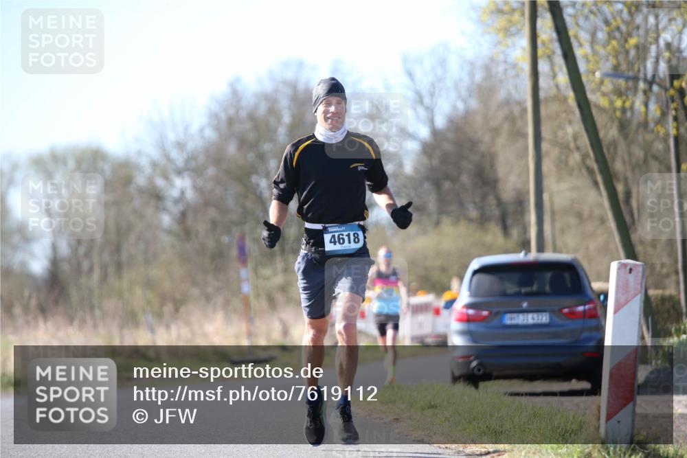 06.04.2025 - 44. Internationalen Wilhelmsburger Insellauf Jannik Wohlers http://msf.ph/oto/7619112 06.04.2025 10:00:34 Laufen 4618 meine-sportfotos.de