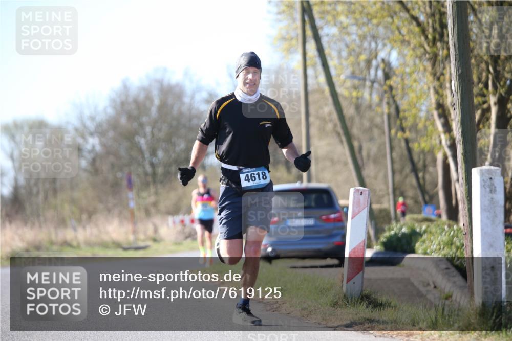 06.04.2025 - 44. Internationalen Wilhelmsburger Insellauf Jannik Wohlers http://msf.ph/oto/7619125 06.04.2025 10:00:35 Laufen 4618 meine-sportfotos.de