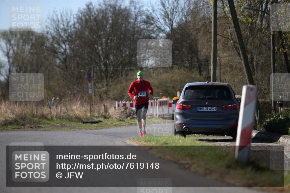 06.04.2025 - 44. Internationalen Wilhelmsburger Insellauf Jannik Wohlers http://msf.ph/oto/7619148 06.04.2025 10:00:59 Laufen 3189, 4321 meine-sportfotos.de