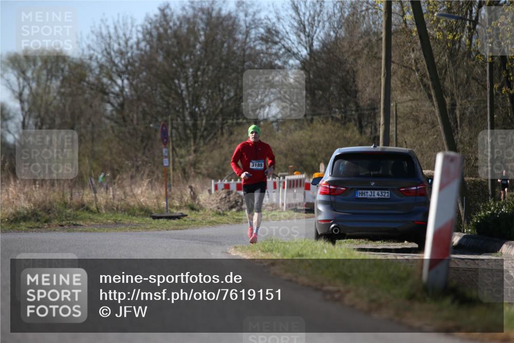 06.04.2025 - 44. Internationalen Wilhelmsburger Insellauf Jannik Wohlers http://msf.ph/oto/7619151 06.04.2025 10:00:59 Laufen 3189, 4321 meine-sportfotos.de