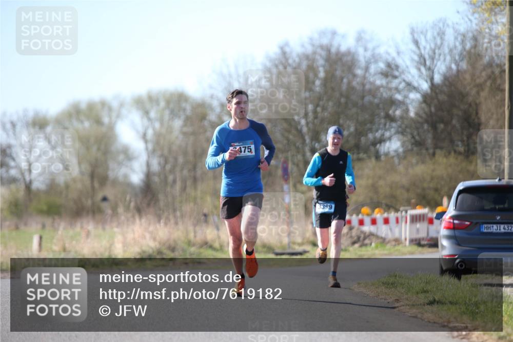 06.04.2025 - 44. Internationalen Wilhelmsburger Insellauf Jannik Wohlers http://msf.ph/oto/7619182 06.04.2025 10:01:11 Laufen 475, 3399, 432 meine-sportfotos.de