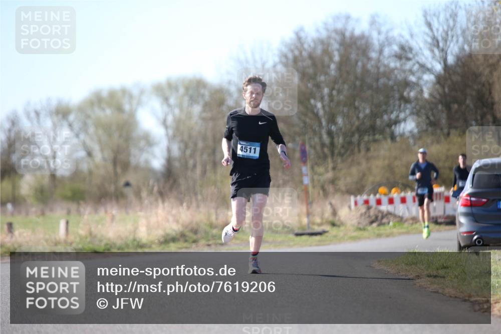 06.04.2025 - 44. Internationalen Wilhelmsburger Insellauf Jannik Wohlers http://msf.ph/oto/7619206 06.04.2025 10:01:28 Laufen 4511 meine-sportfotos.de