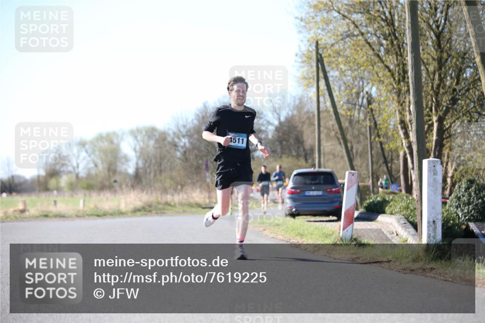 06.04.2025 - 44. Internationalen Wilhelmsburger Insellauf Jannik Wohlers http://msf.ph/oto/7619225 06.04.2025 10:01:31 Laufen 1511 meine-sportfotos.de