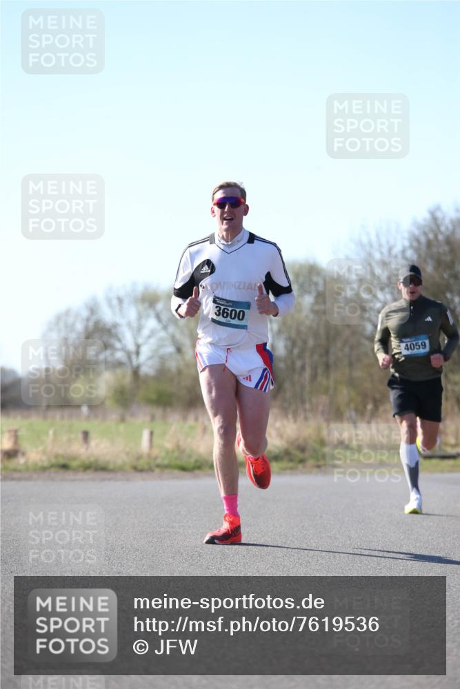 06.04.2025 - 44. Internationalen Wilhelmsburger Insellauf Jannik Wohlers http://msf.ph/oto/7619536 06.04.2025 10:03:10 Laufen 3600, 4059 meine-sportfotos.de