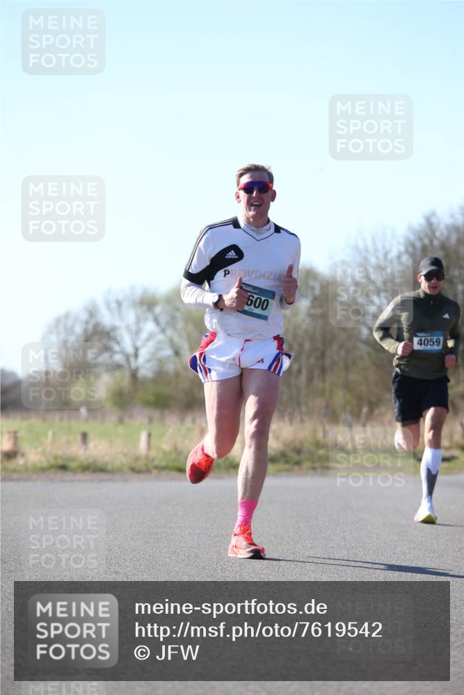 06.04.2025 - 44. Internationalen Wilhelmsburger Insellauf Jannik Wohlers http://msf.ph/oto/7619542 06.04.2025 10:03:10 Laufen 600, 4059 meine-sportfotos.de