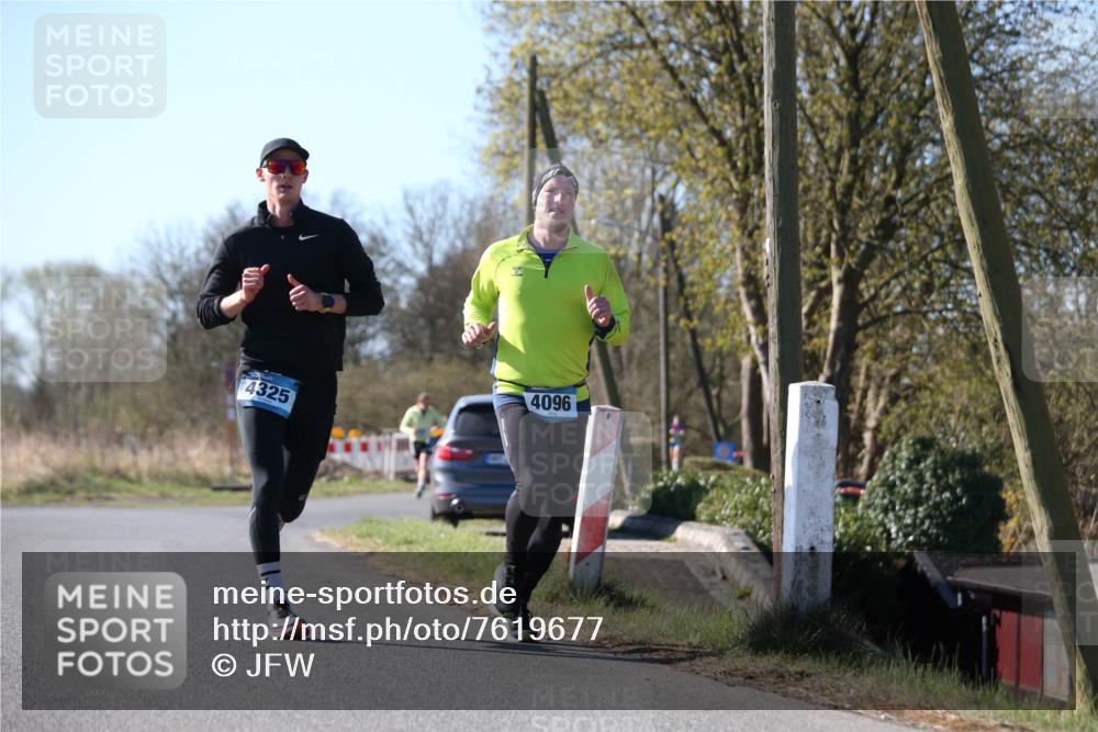 06.04.2025 - 44. Internationalen Wilhelmsburger Insellauf Jannik Wohlers http://msf.ph/oto/7619677 06.04.2025 10:03:36 Laufen 4325, 4096 meine-sportfotos.de