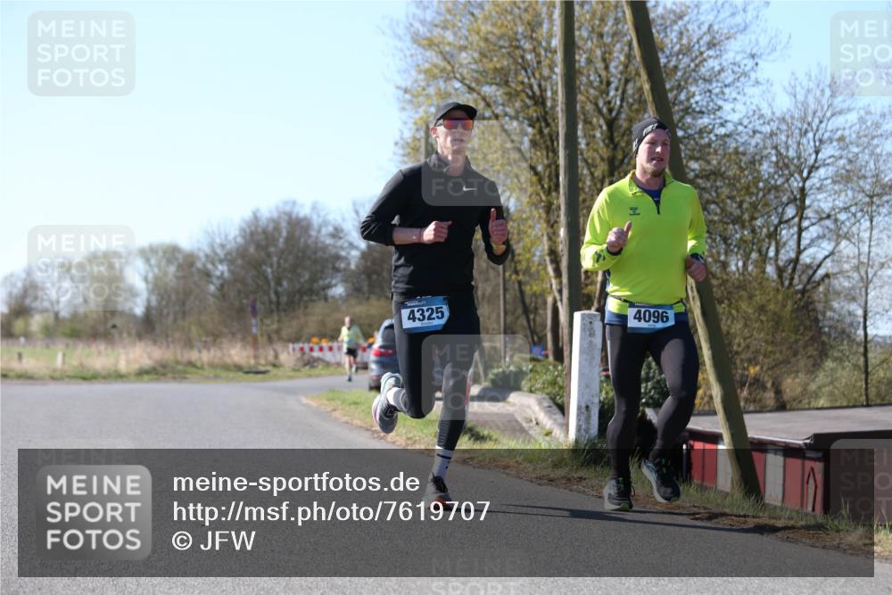 06.04.2025 - 44. Internationalen Wilhelmsburger Insellauf Jannik Wohlers http://msf.ph/oto/7619707 06.04.2025 10:03:37 Laufen 4325, 4096 meine-sportfotos.de