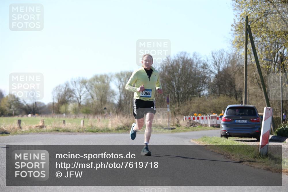 06.04.2025 - 44. Internationalen Wilhelmsburger Insellauf Jannik Wohlers http://msf.ph/oto/7619718 06.04.2025 10:03:48 Laufen 3368, 4321 meine-sportfotos.de