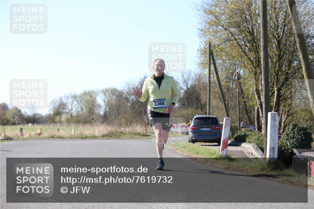 06.04.2025 - 44. Internationalen Wilhelmsburger Insellauf Jannik Wohlers http://msf.ph/oto/7619732 06.04.2025 10:03:49 Laufen 3368, 31, 4323 meine-sportfotos.de