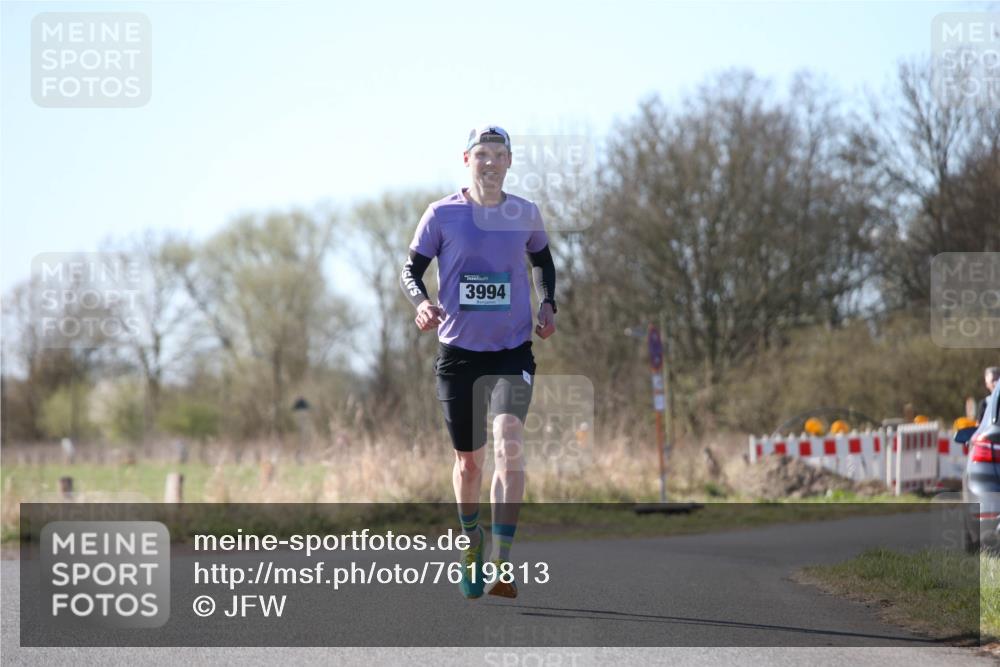 06.04.2025 - 44. Internationalen Wilhelmsburger Insellauf Jannik Wohlers http://msf.ph/oto/7619813 06.04.2025 10:04:18 Laufen 3994 meine-sportfotos.de