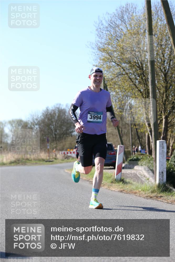 06.04.2025 - 44. Internationalen Wilhelmsburger Insellauf Jannik Wohlers http://msf.ph/oto/7619832 06.04.2025 10:04:21 Laufen 3994 meine-sportfotos.de