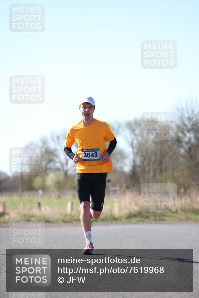 06.04.2025 - 44. Internationalen Wilhelmsburger Insellauf Jannik Wohlers http://msf.ph/oto/7619968 06.04.2025 10:05:09 Laufen 3643 meine-sportfotos.de