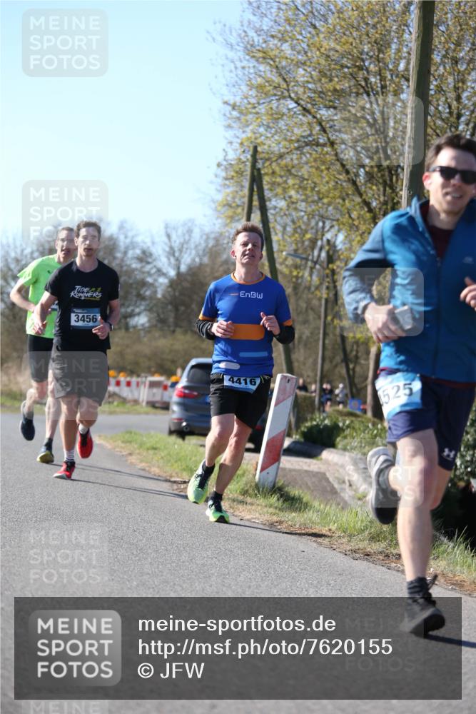 06.04.2025 - 44. Internationalen Wilhelmsburger Insellauf Jannik Wohlers http://msf.ph/oto/7620155 06.04.2025 10:05:42 Laufen 3456, 4416, 1525 meine-sportfotos.de