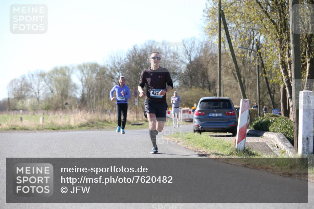 06.04.2025 - 44. Internationalen Wilhelmsburger Insellauf Jannik Wohlers http://msf.ph/oto/7620482 06.04.2025 10:06:47 Laufen 421, 31, 4321 meine-sportfotos.de