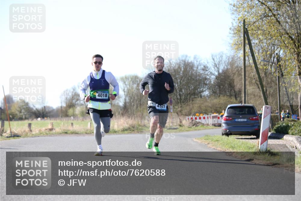 06.04.2025 - 44. Internationalen Wilhelmsburger Insellauf Jannik Wohlers http://msf.ph/oto/7620588 06.04.2025 10:07:19 Laufen 4018, 4321, 4321 meine-sportfotos.de