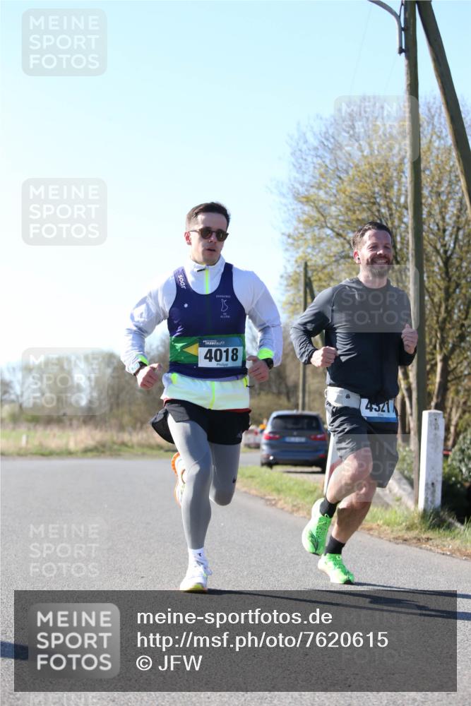 06.04.2025 - 44. Internationalen Wilhelmsburger Insellauf Jannik Wohlers http://msf.ph/oto/7620615 06.04.2025 10:07:21 Laufen 4018, 4521 meine-sportfotos.de