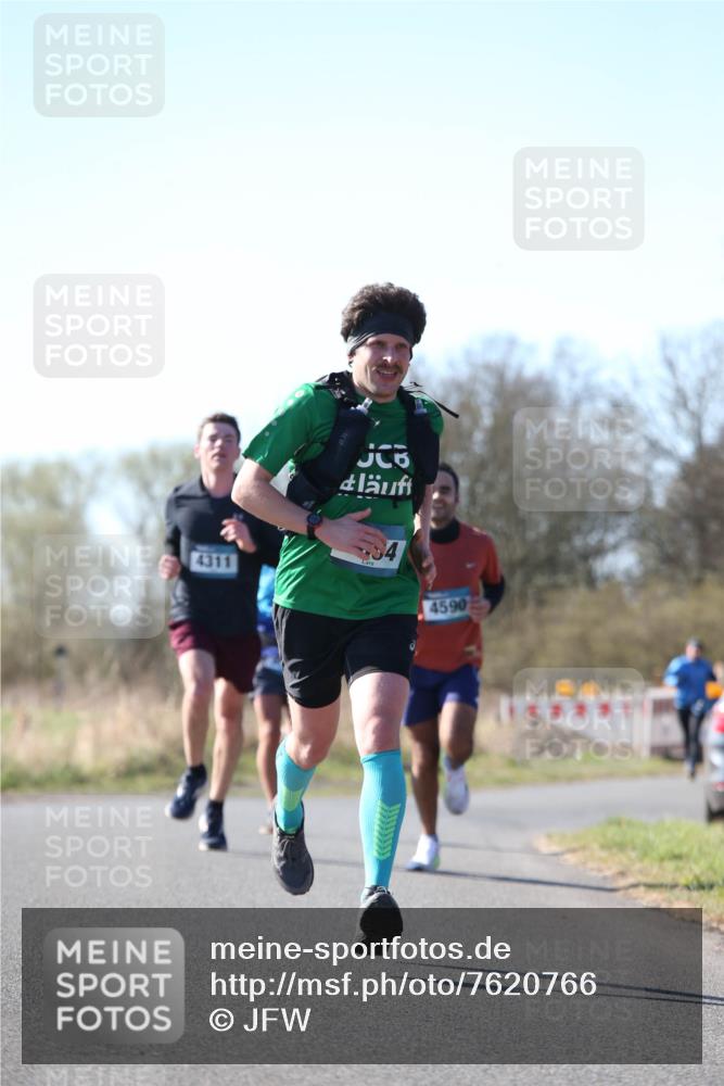 06.04.2025 - 44. Internationalen Wilhelmsburger Insellauf Jannik Wohlers http://msf.ph/oto/7620766 06.04.2025 10:08:01 Laufen 640, 4311, 4, 4590 meine-sportfotos.de
