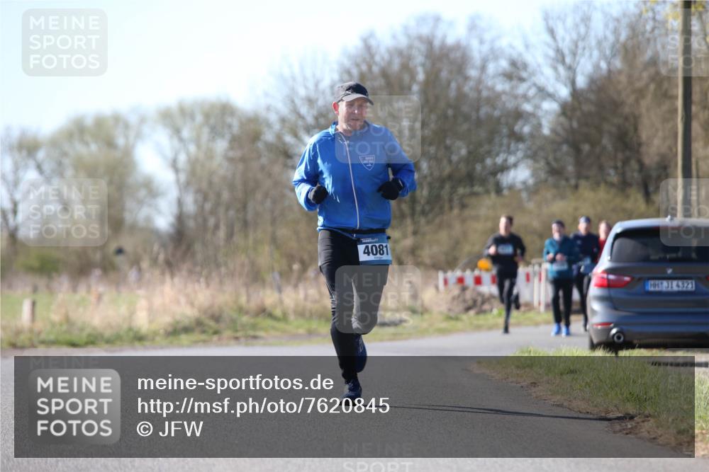 06.04.2025 - 44. Internationalen Wilhelmsburger Insellauf Jannik Wohlers http://msf.ph/oto/7620845 06.04.2025 10:08:13 Laufen 4081, 31, 4321 meine-sportfotos.de