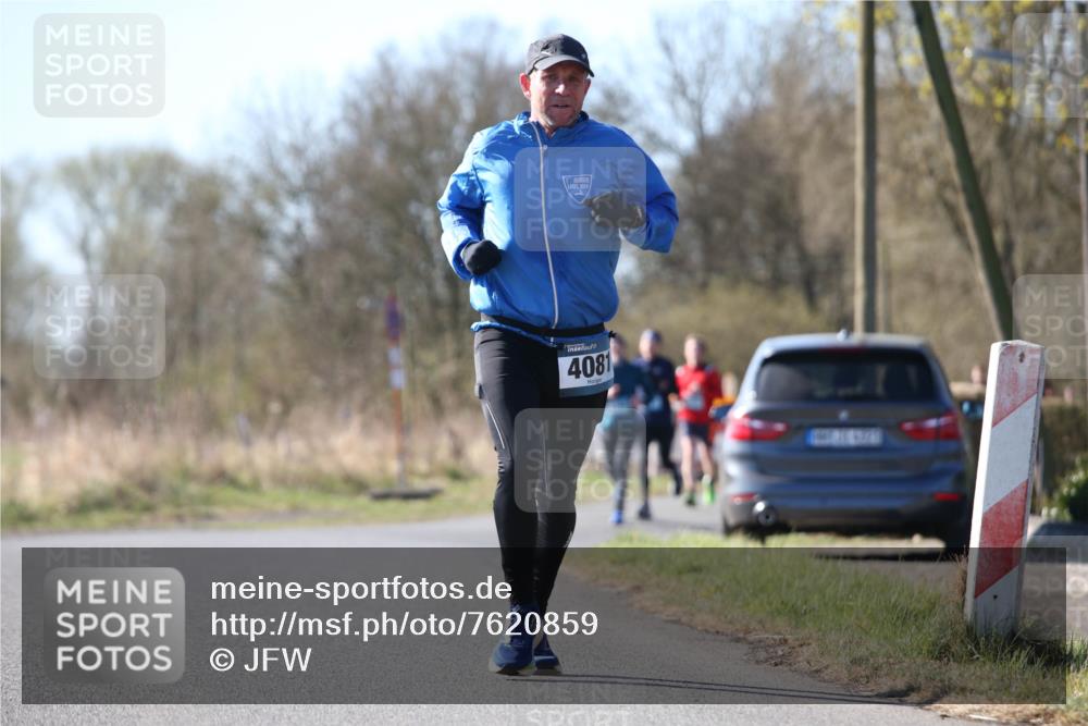 06.04.2025 - 44. Internationalen Wilhelmsburger Insellauf Jannik Wohlers http://msf.ph/oto/7620859 06.04.2025 10:08:14 Laufen 4081 meine-sportfotos.de