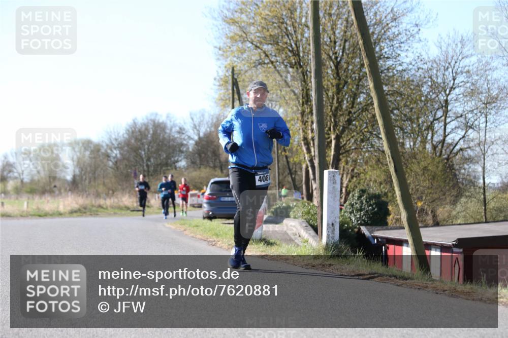 06.04.2025 - 44. Internationalen Wilhelmsburger Insellauf Jannik Wohlers http://msf.ph/oto/7620881 06.04.2025 10:08:16 Laufen 4081 meine-sportfotos.de