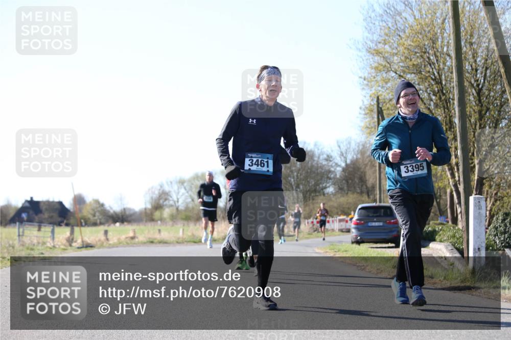 06.04.2025 - 44. Internationalen Wilhelmsburger Insellauf Jannik Wohlers http://msf.ph/oto/7620908 06.04.2025 10:08:26 Laufen 3461, 3395 meine-sportfotos.de