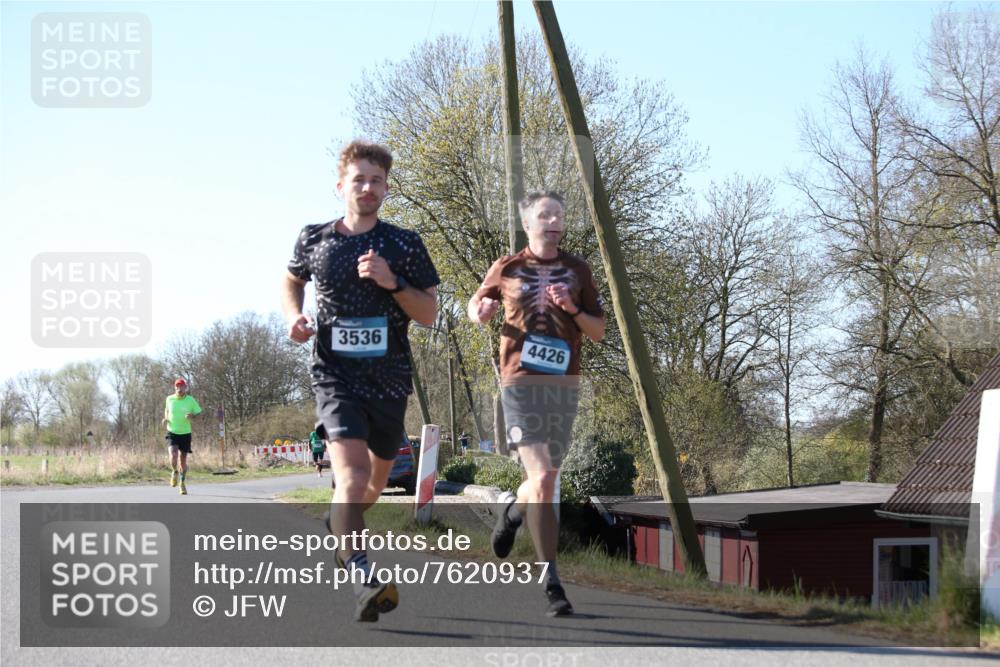 06.04.2025 - 44. Internationalen Wilhelmsburger Insellauf Jannik Wohlers http://msf.ph/oto/7620937 06.04.2025 10:08:38 Laufen 3536, 4426 meine-sportfotos.de