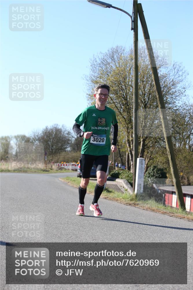 06.04.2025 - 44. Internationalen Wilhelmsburger Insellauf Jannik Wohlers http://msf.ph/oto/7620969 06.04.2025 10:08:52 Laufen 3020 meine-sportfotos.de