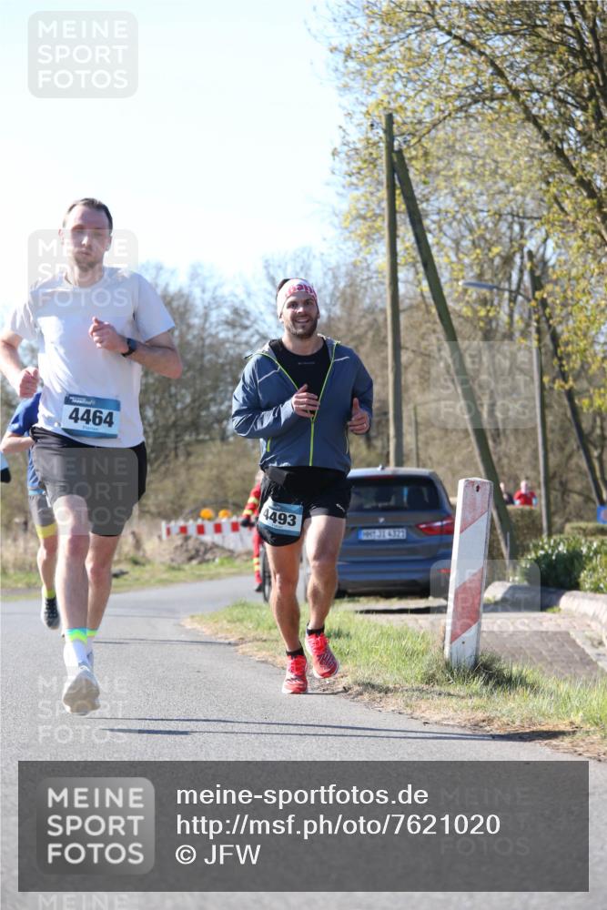 06.04.2025 - 44. Internationalen Wilhelmsburger Insellauf Jannik Wohlers http://msf.ph/oto/7621020 06.04.2025 10:09:18 Laufen 4464, 4493, 31, 4323 meine-sportfotos.de