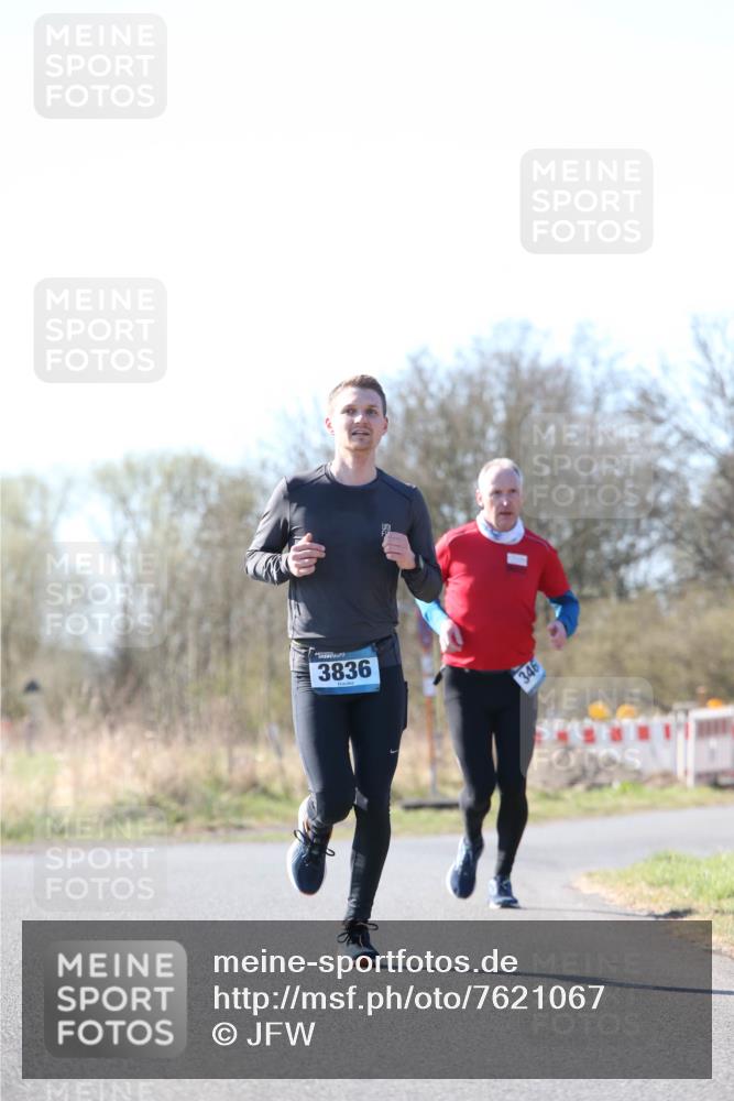 06.04.2025 - 44. Internationalen Wilhelmsburger Insellauf Jannik Wohlers http://msf.ph/oto/7621067 06.04.2025 10:09:40 Laufen 3836, 346 meine-sportfotos.de