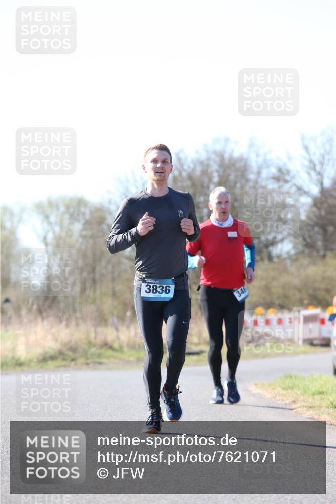 06.04.2025 - 44. Internationalen Wilhelmsburger Insellauf Jannik Wohlers http://msf.ph/oto/7621071 06.04.2025 10:09:41 Laufen 3836, 346 meine-sportfotos.de