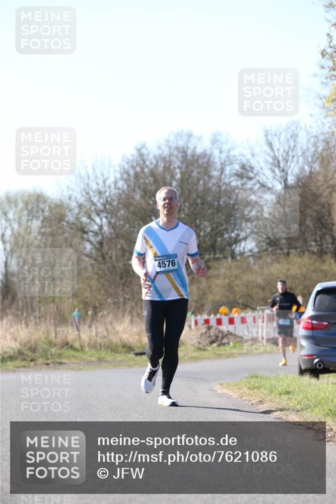 06.04.2025 - 44. Internationalen Wilhelmsburger Insellauf Jannik Wohlers http://msf.ph/oto/7621086 06.04.2025 10:10:01 Laufen 4576, 100 meine-sportfotos.de