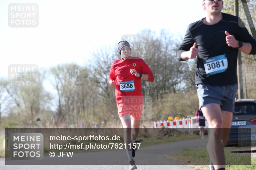 06.04.2025 - 44. Internationalen Wilhelmsburger Insellauf Jannik Wohlers http://msf.ph/oto/7621157 06.04.2025 10:10:32 Laufen 3556, 3081, 31, 4321 meine-sportfotos.de