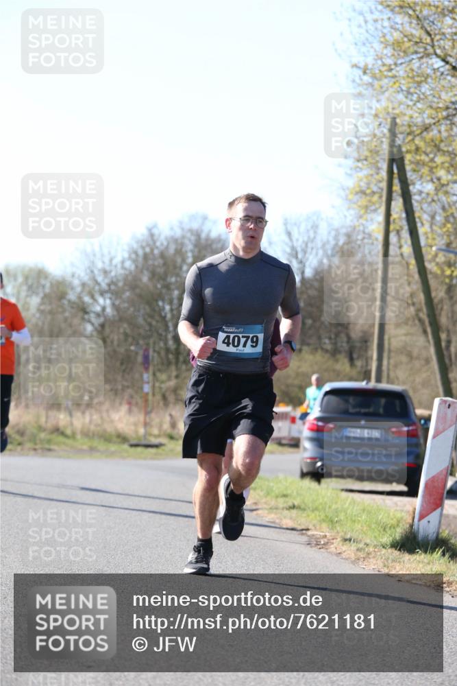 06.04.2025 - 44. Internationalen Wilhelmsburger Insellauf Jannik Wohlers http://msf.ph/oto/7621181 06.04.2025 10:10:47 Laufen 4079 meine-sportfotos.de